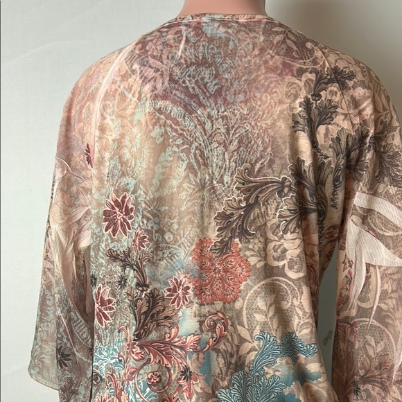 Chicos Women’s Top Shirt Tie Dye Embellished L3/4 Bell Sleeve Size 2(Large) - Picture 10 of 13